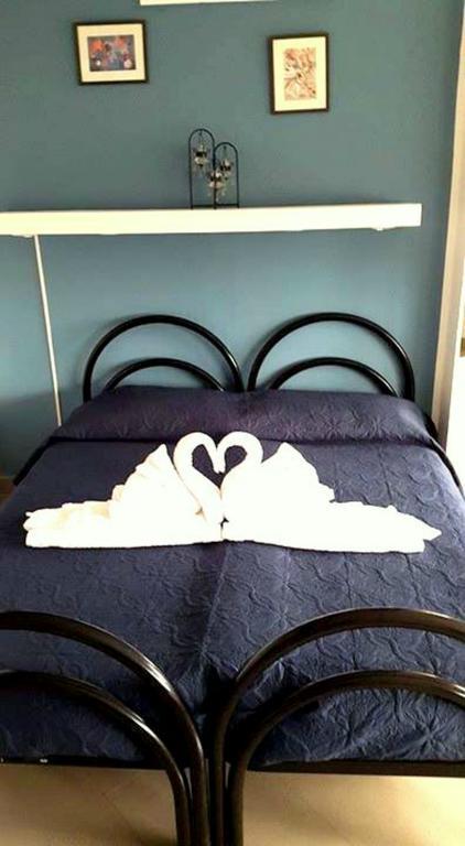 Lo Specchio Del Salento Bed & Breakfast Lecce Phòng bức ảnh