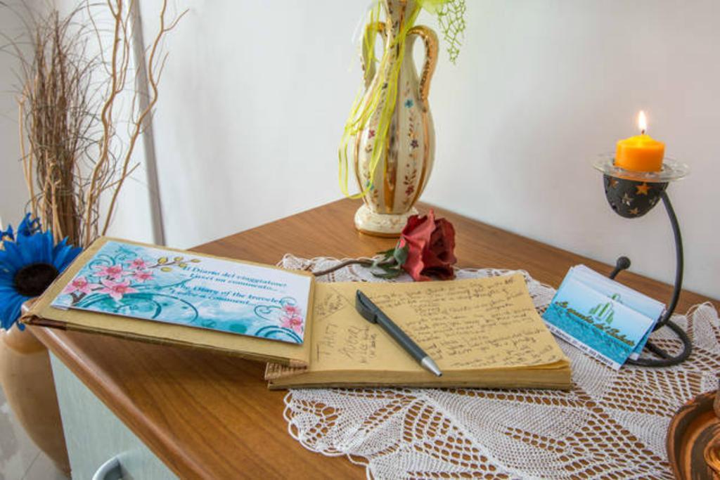Lo Specchio Del Salento Bed & Breakfast Lecce Phòng bức ảnh