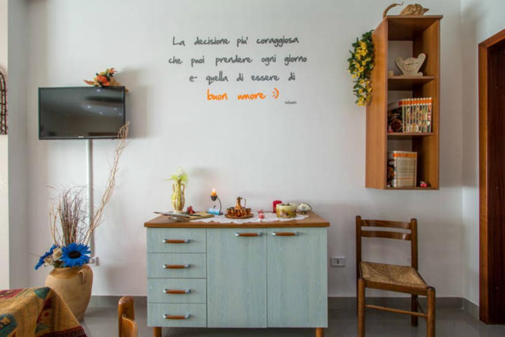 Lo Specchio Del Salento Bed & Breakfast Lecce Ngoại thất bức ảnh