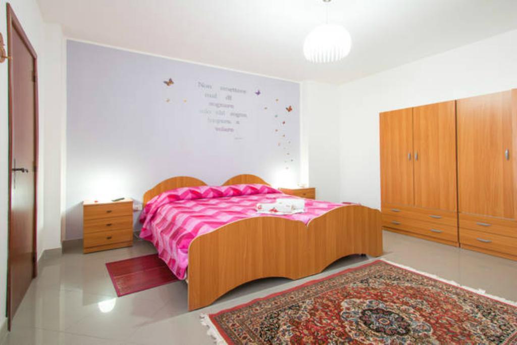Lo Specchio Del Salento Bed & Breakfast Lecce Phòng bức ảnh