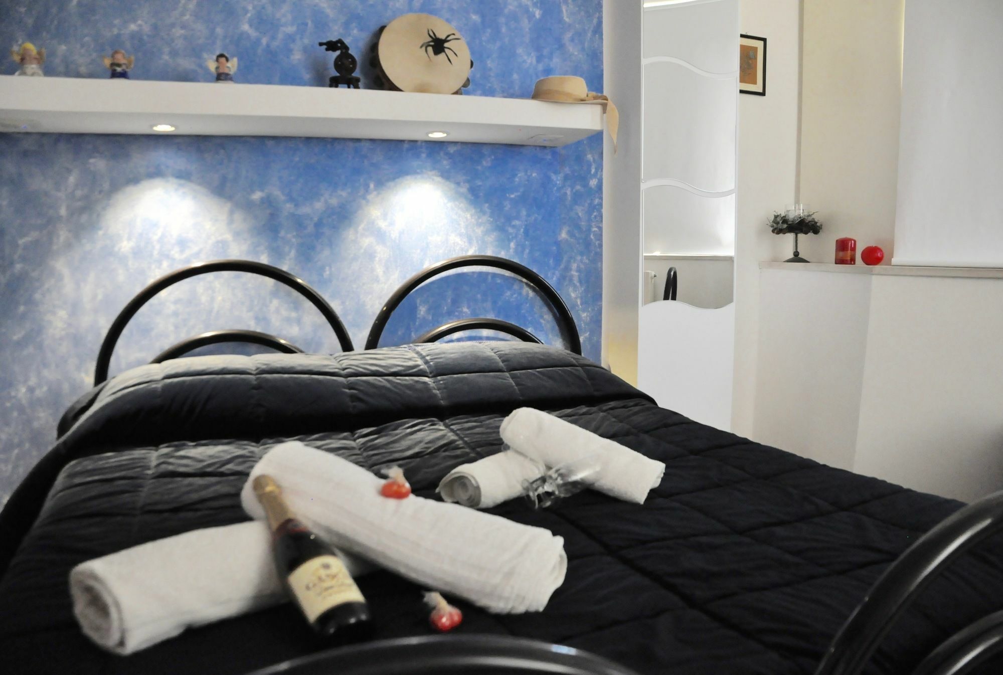 Lo Specchio Del Salento Bed & Breakfast Lecce Ngoại thất bức ảnh